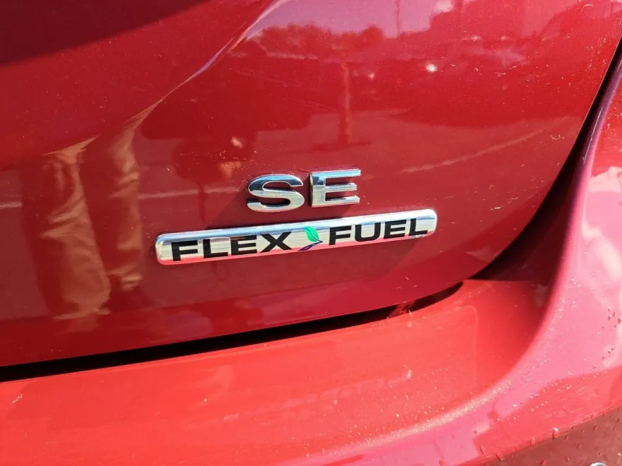2014 Ford Focus SE photo 1