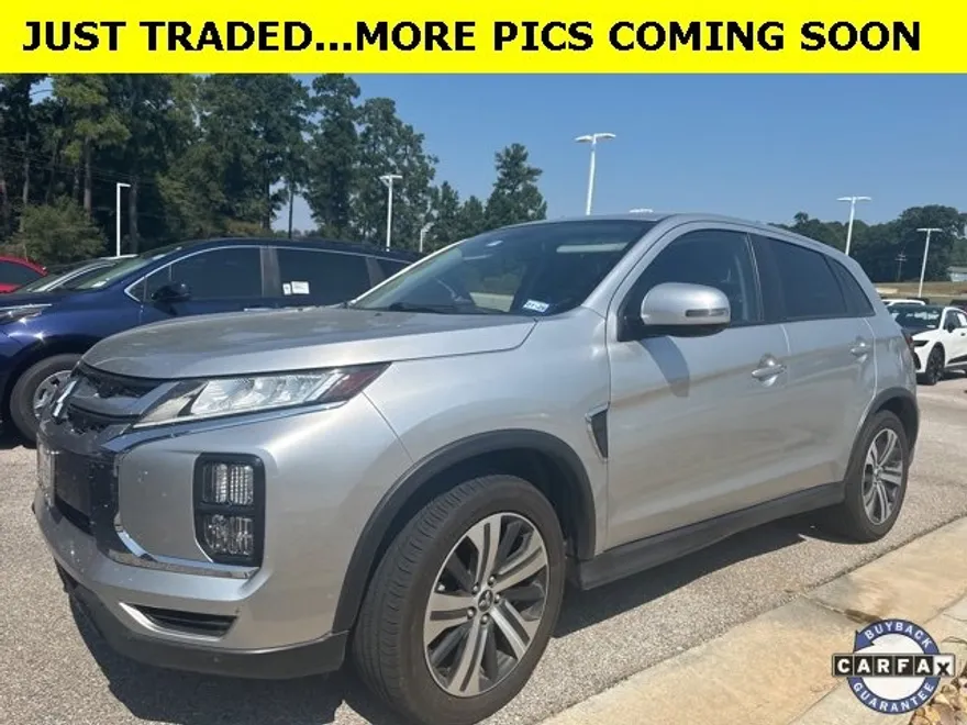 2022 Mitsubishi Outlander Sport SE photo 1