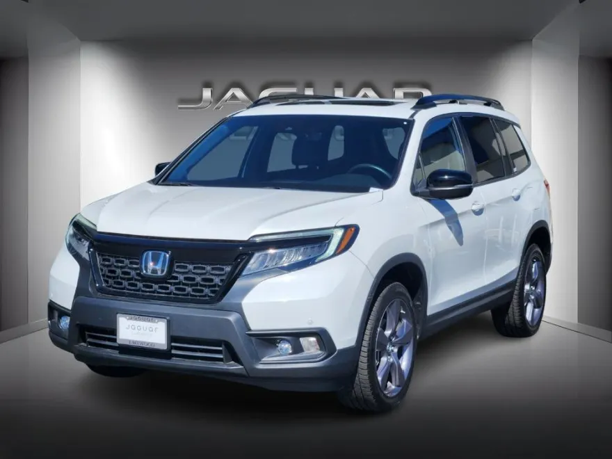 2021 Honda Passport Touring photo 1