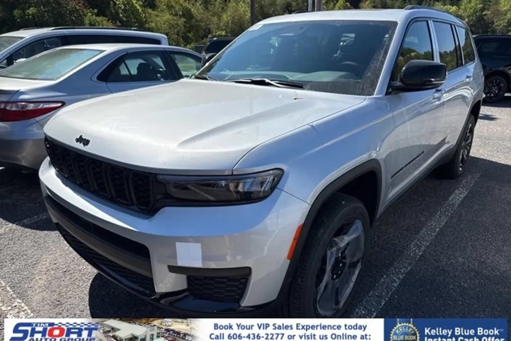 2025 Jeep Grand Cherokee Altitude X photo 1