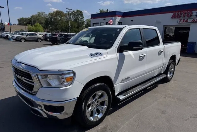 2019 Ram 1500 Big Horn photo 1