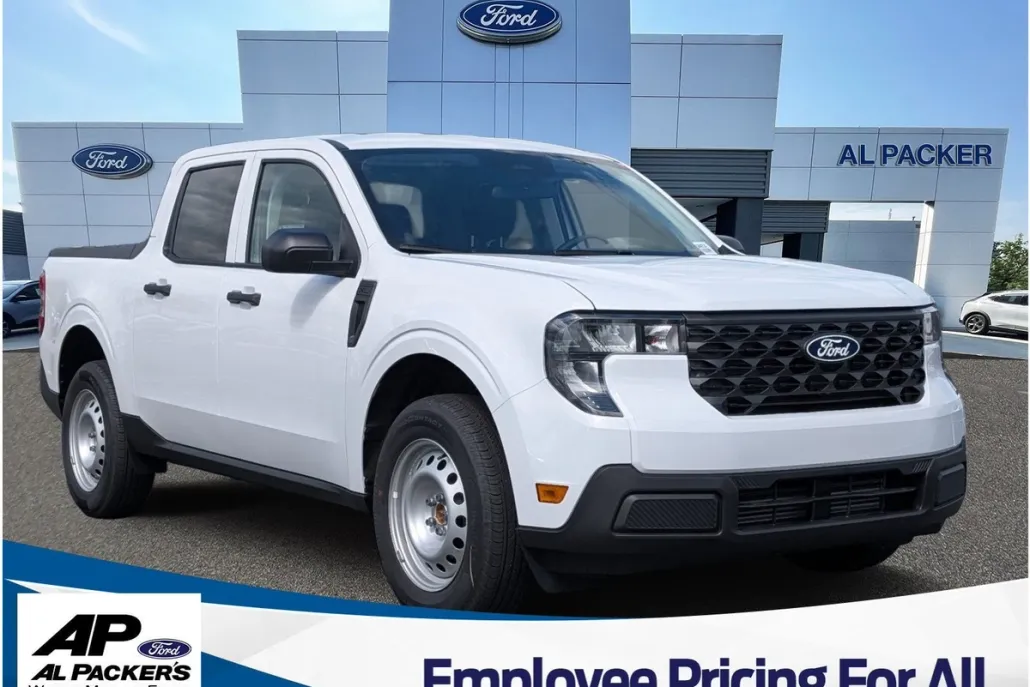 2025 Ford Maverick XL photo 1