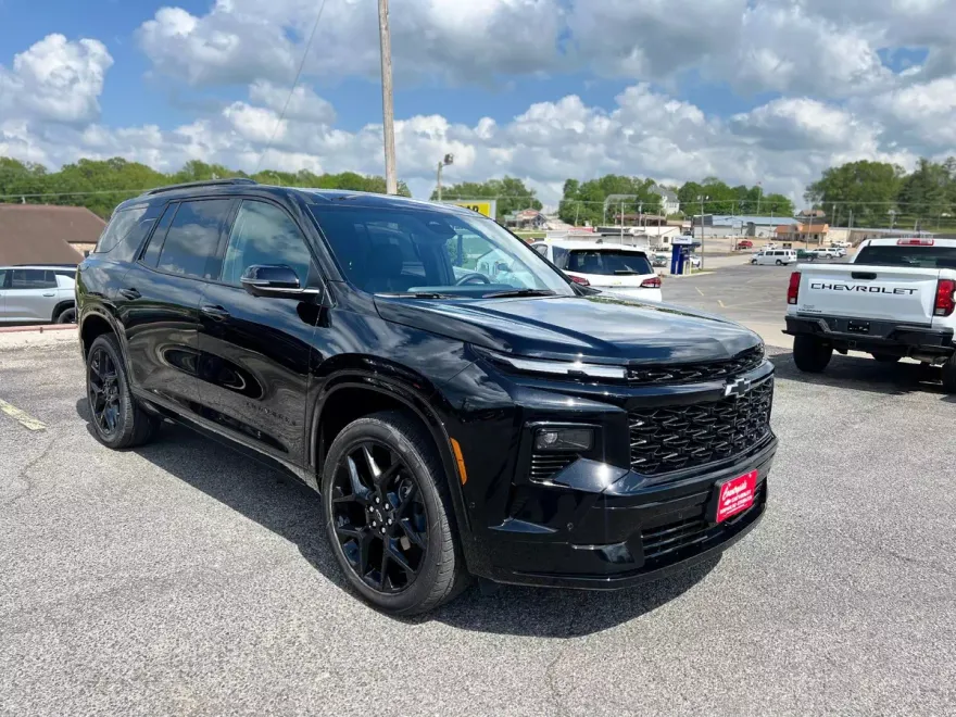 2024 Chevrolet Traverse RS photo 1