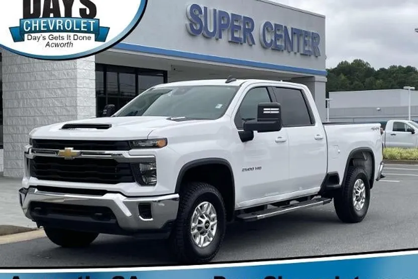 2024 Chevrolet Silverado 2500HD LT photo 1