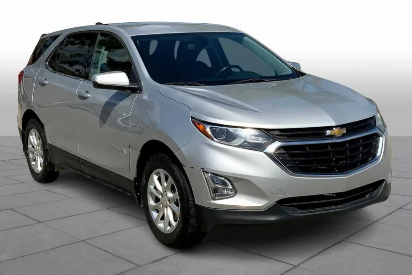 2019 Chevrolet Equinox LT photo 1