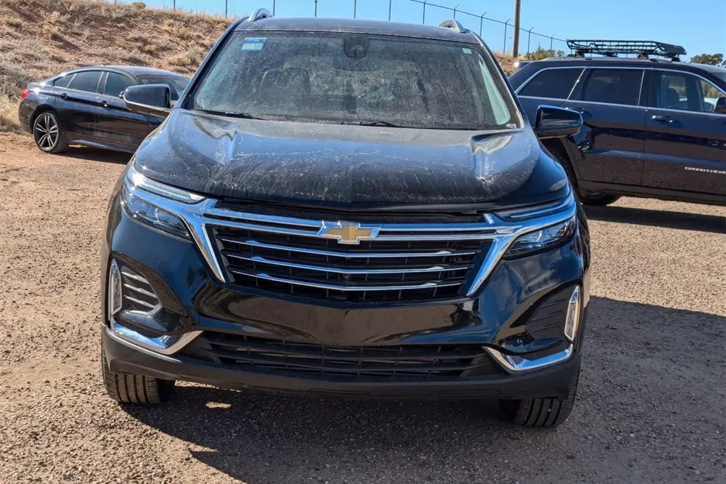 2023 Chevrolet Equinox Premier photo 1