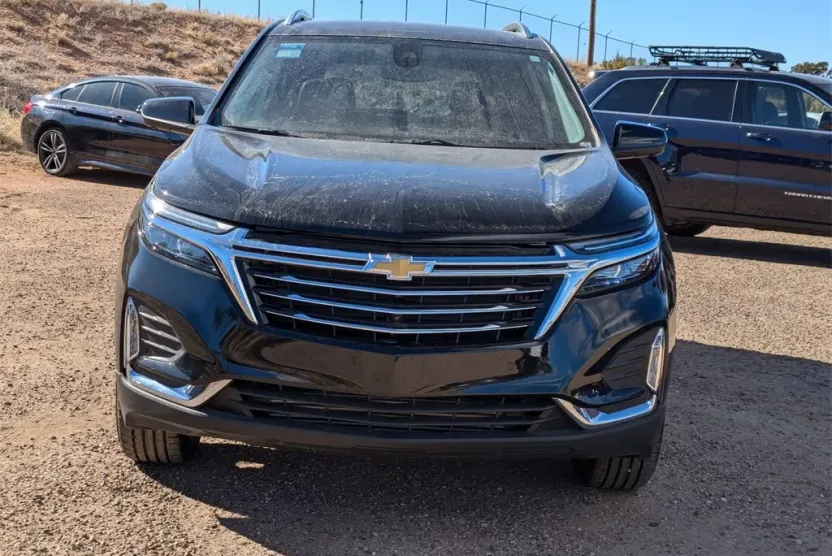 2023 Chevrolet Equinox Premier photo 1