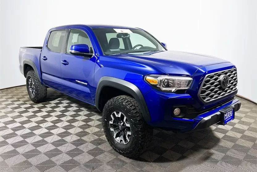 2022 Toyota Tacoma TRD Off-Road V6 photo 1