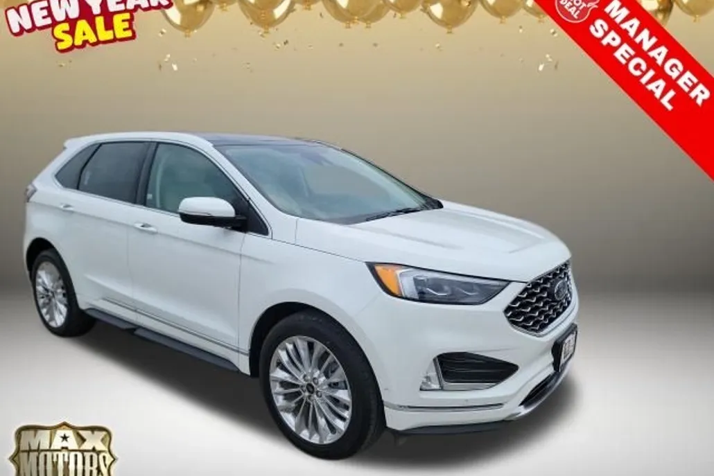 2024 Ford Edge Titanium photo 1
