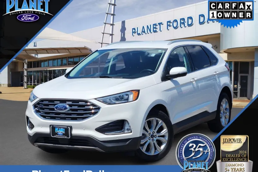 2022 Ford Edge Titanium photo 1