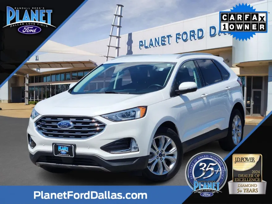 2022 Ford Edge Titanium photo 1