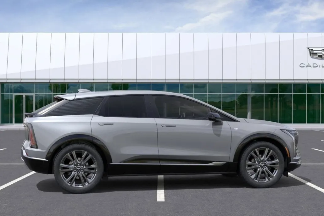 2025 Cadillac Optiq Sport photo 1