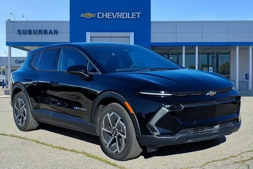 2026 Chevrolet Equinox EV 1LT photo 1