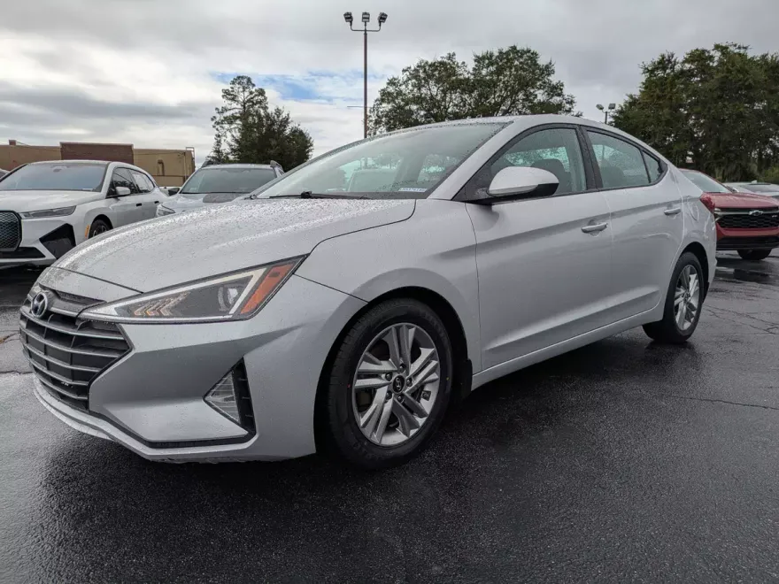2020 Hyundai Elantra Value Edition photo 1