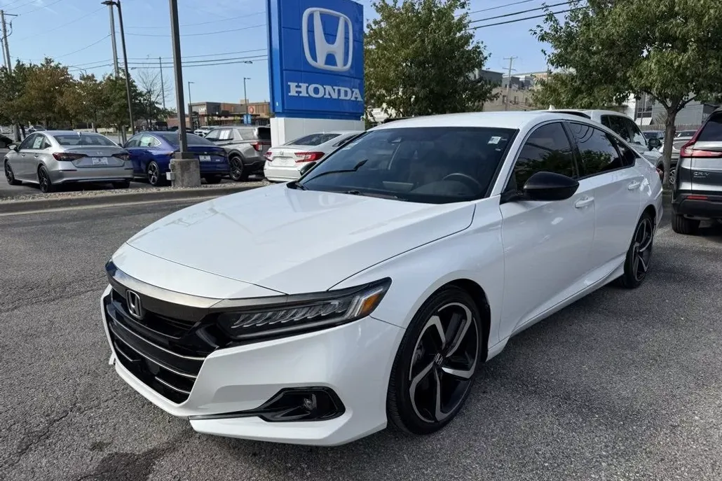 2021 Honda Accord 1.5T Sport photo 1