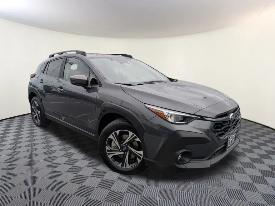 2024 Subaru Crosstrek Premium photo 1