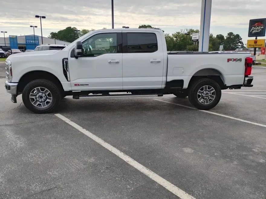 2026 Ford F-350 photo 1