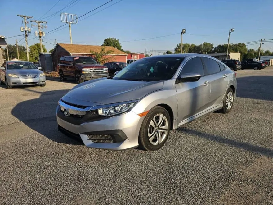 2016 Honda Civic LX photo 1