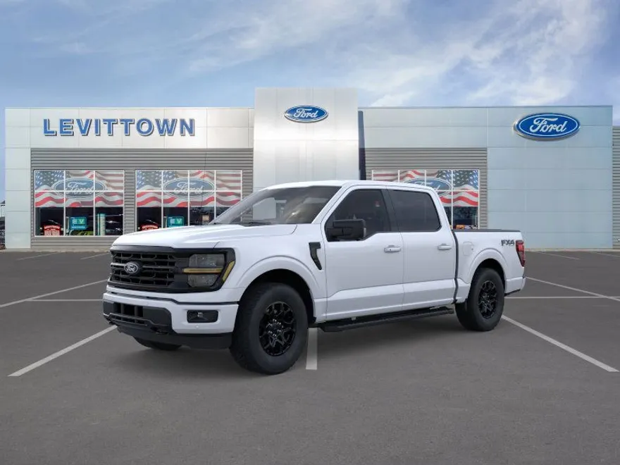 2025 Ford F-150 XLT photo 1