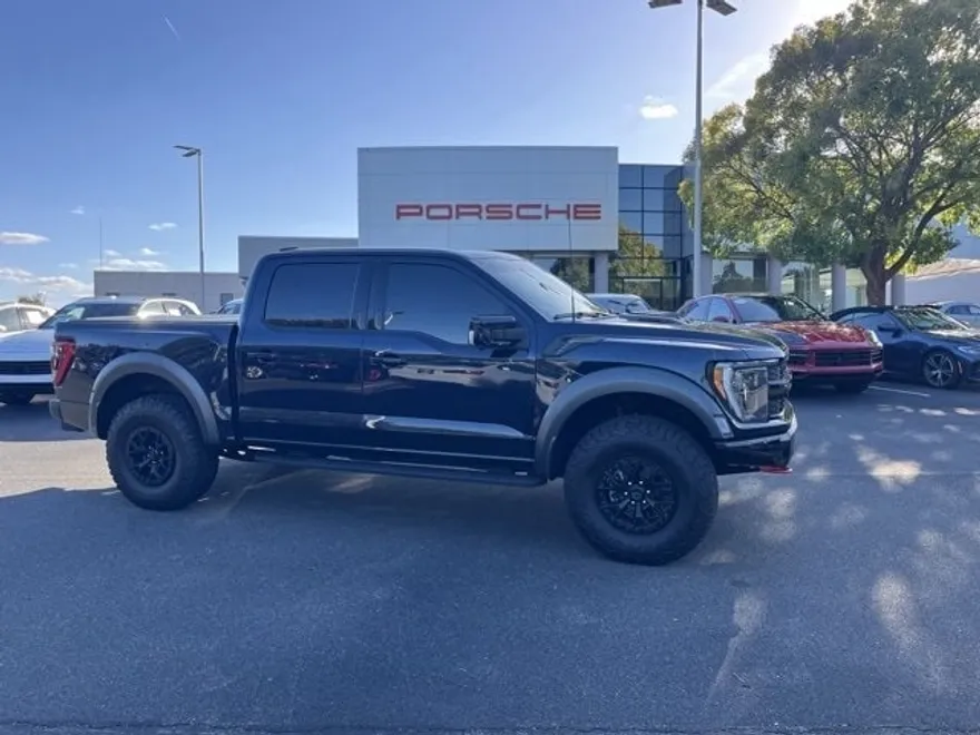 2023 Ford F-150 Raptor photo 1