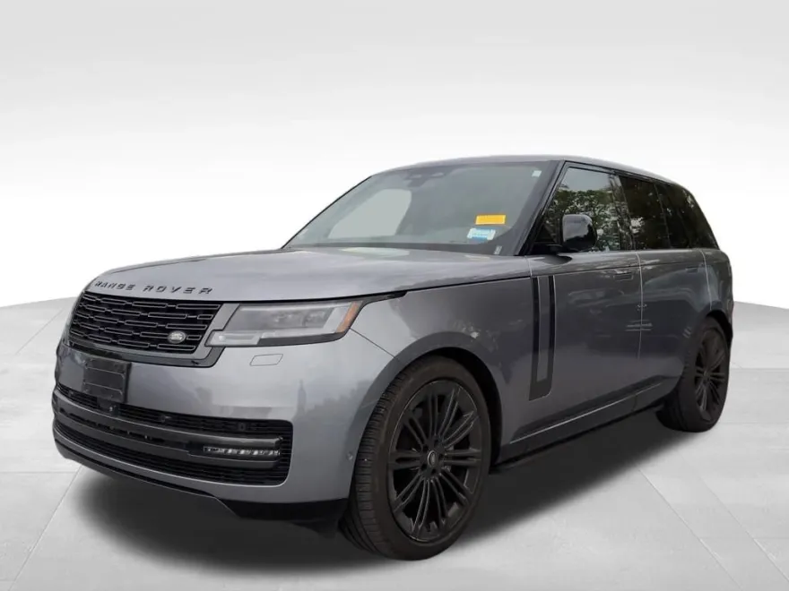 2024 Land Rover Range Rover SE photo 1