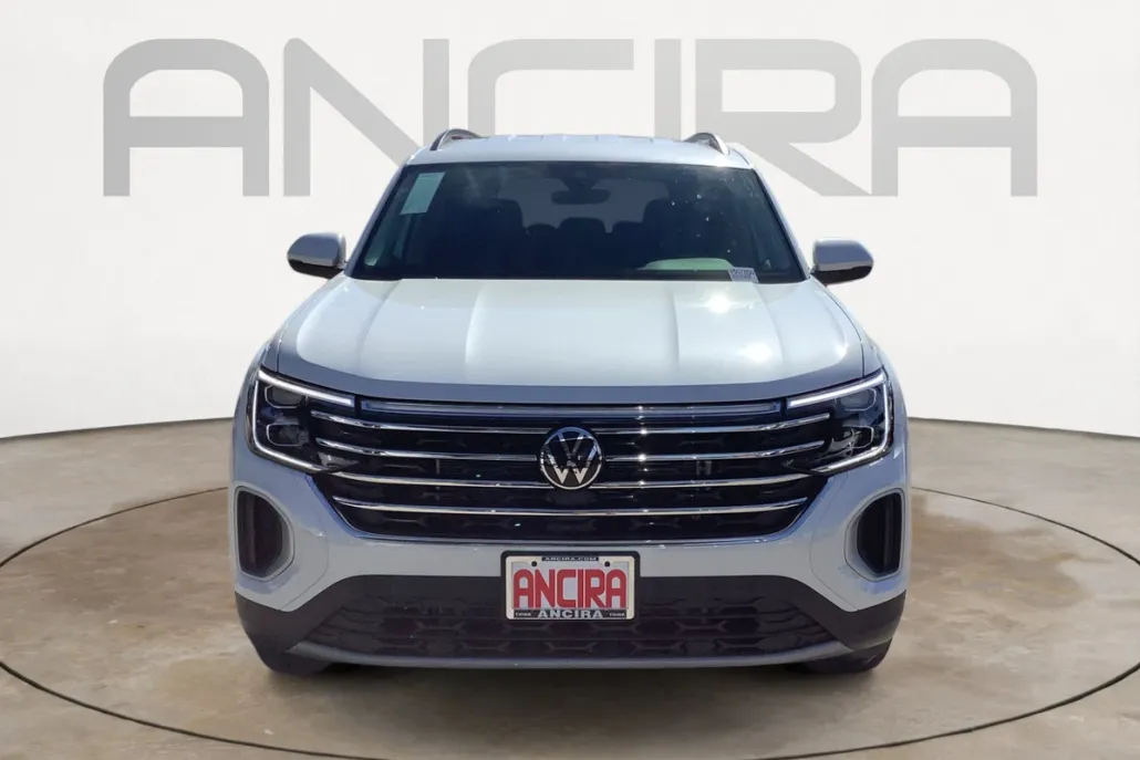 2026 Volkswagen Atlas SE photo 1