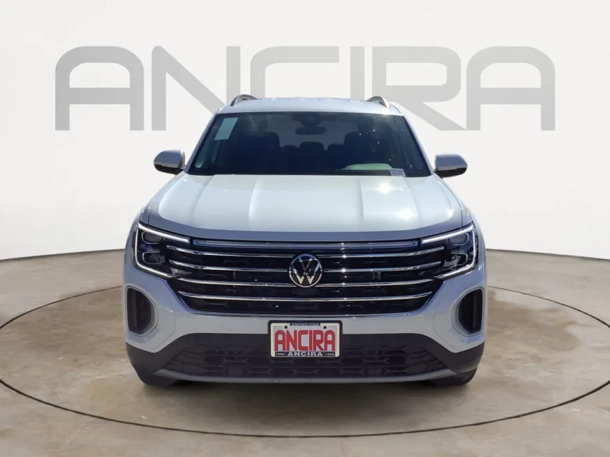 2026 Volkswagen Atlas SE photo 1
