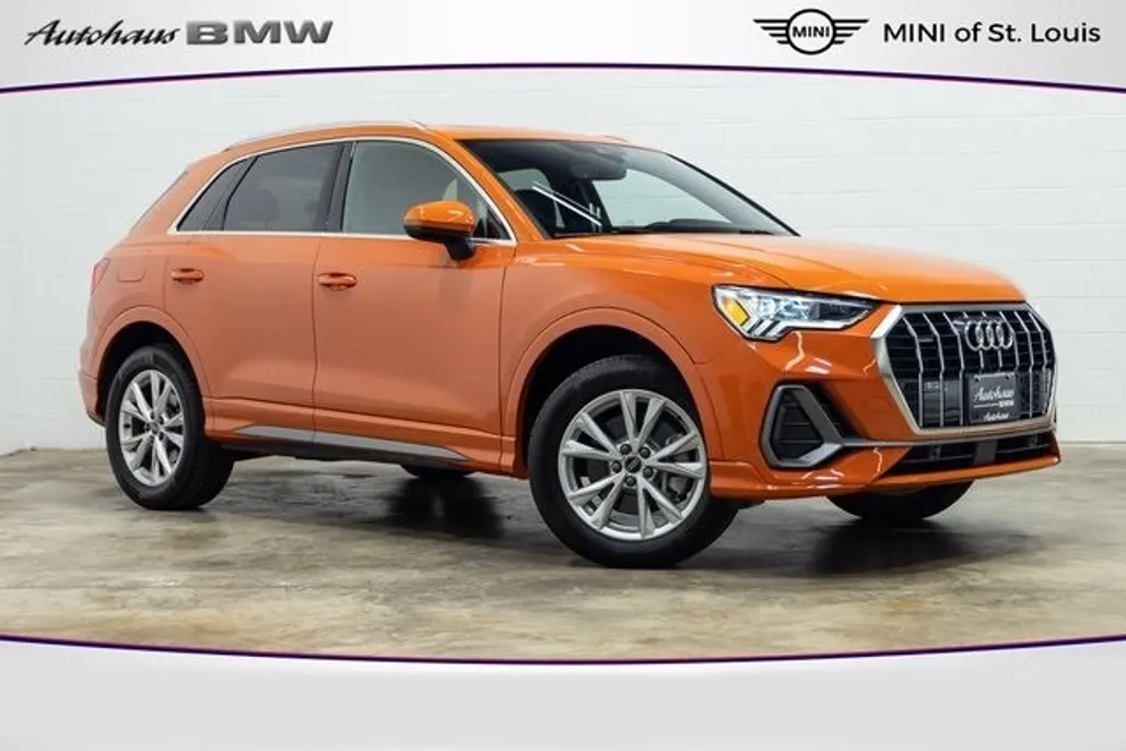 2024 Audi Q3 S line Premium photo 1