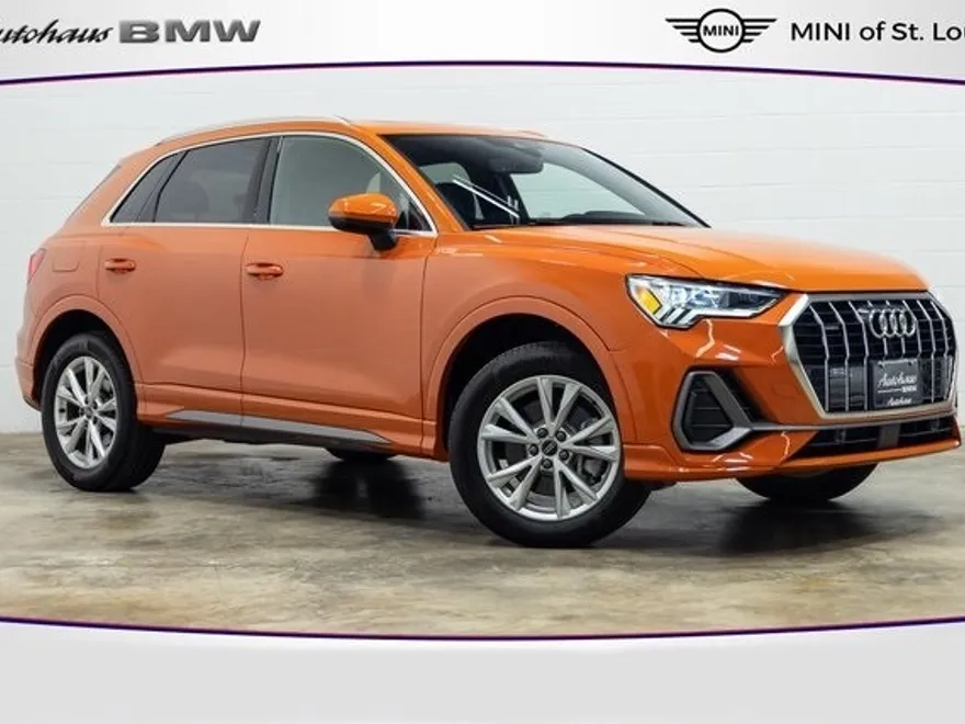 2024 Audi Q3 S line Premium photo 1