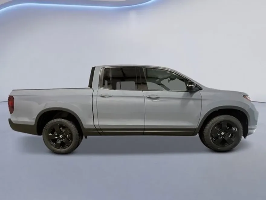 2026 Honda Ridgeline Black Edition photo 1