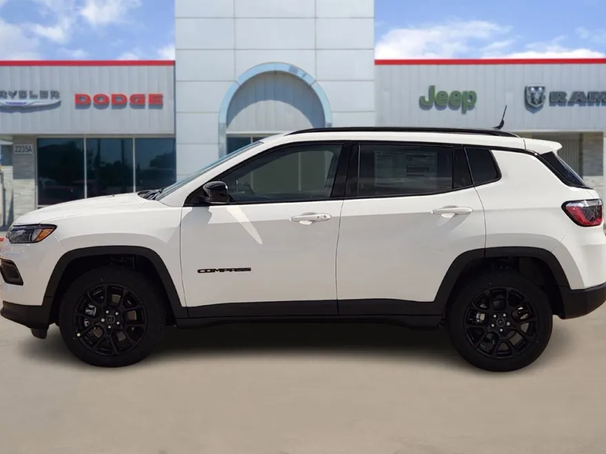 2026 Jeep Compass Latitude Altitude photo 1