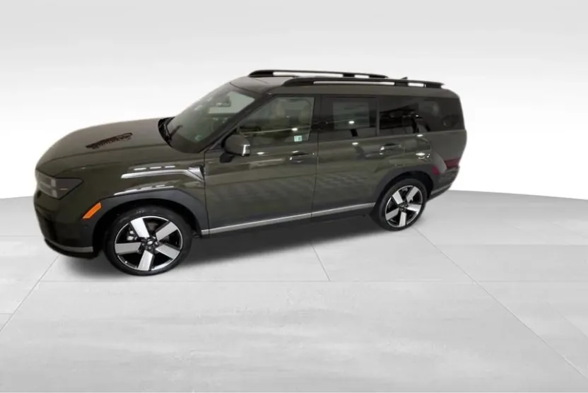 2025 Hyundai Santa Fe Limited photo 1