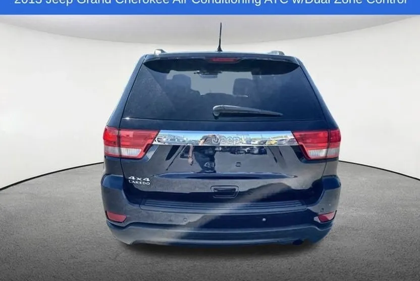 2013 Jeep Grand Cherokee Laredo photo 1