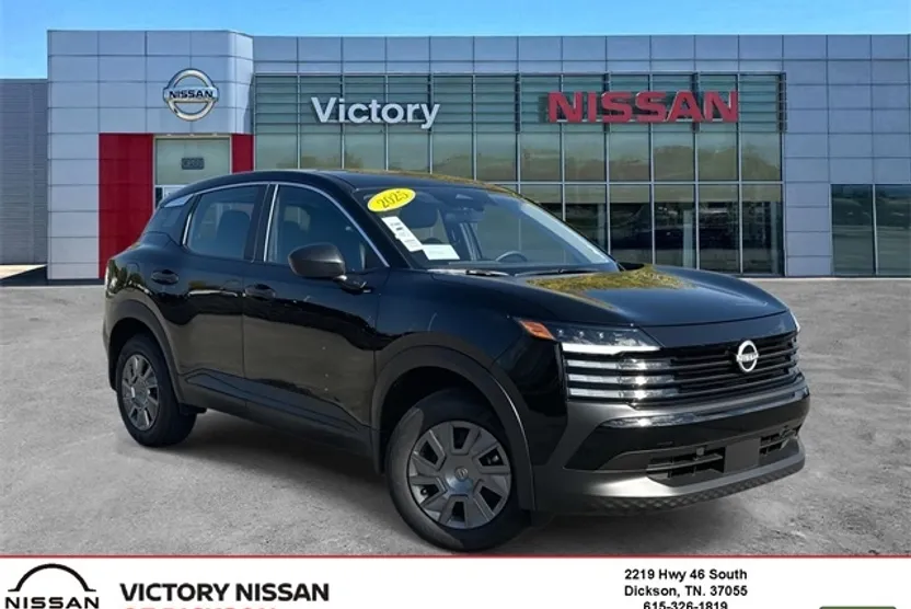 2025 Nissan Kicks S photo 1