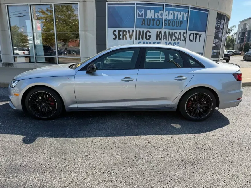 2018 Audi A4 2.0T Premium Plus Quattro photo 1