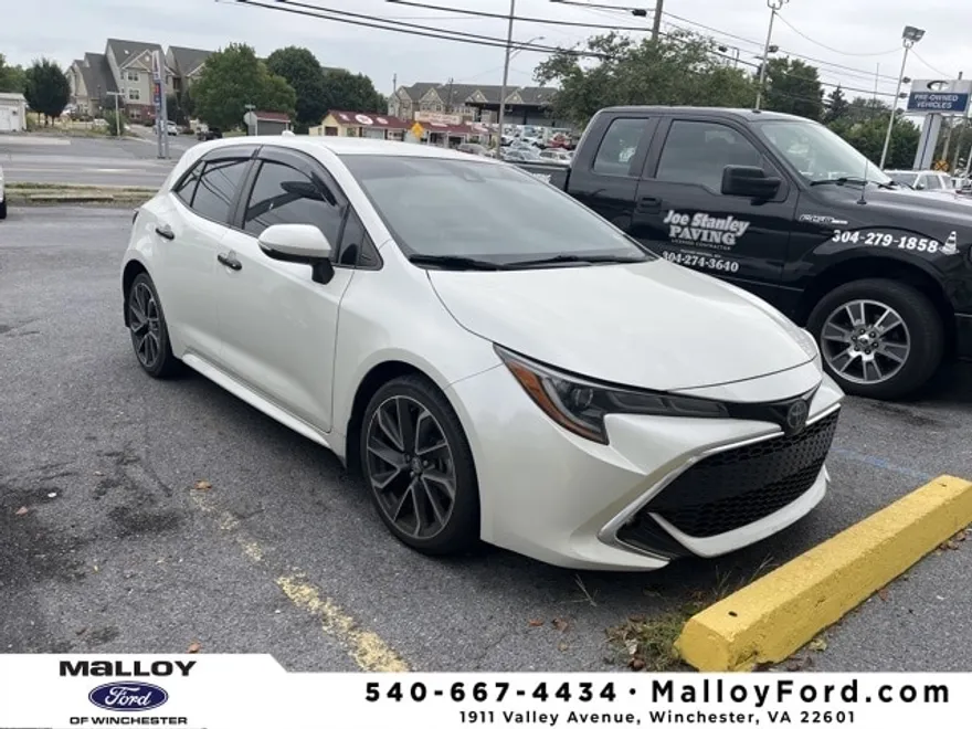 2019 Toyota Corolla XSE photo 1