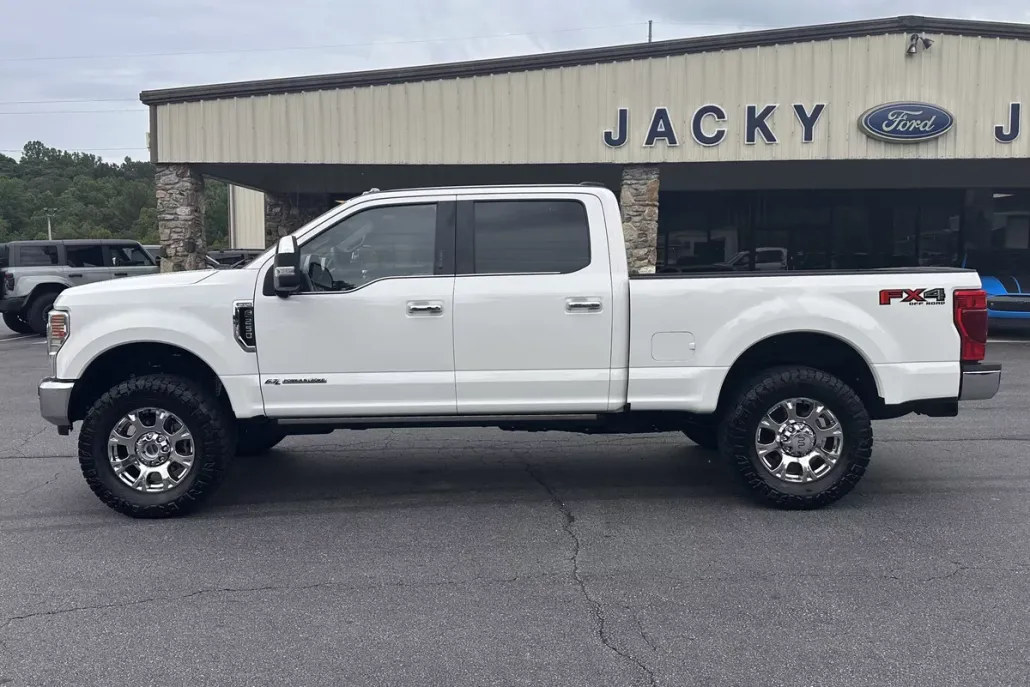2022 Ford F-250 King Ranch photo 1