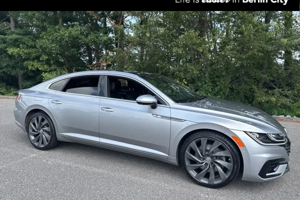 2020 Volkswagen Arteon SEL Premium R-Line photo 1