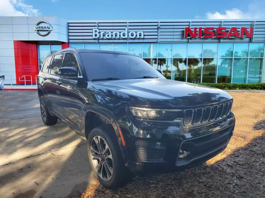 2021 Jeep Grand Cherokee Overland photo 1