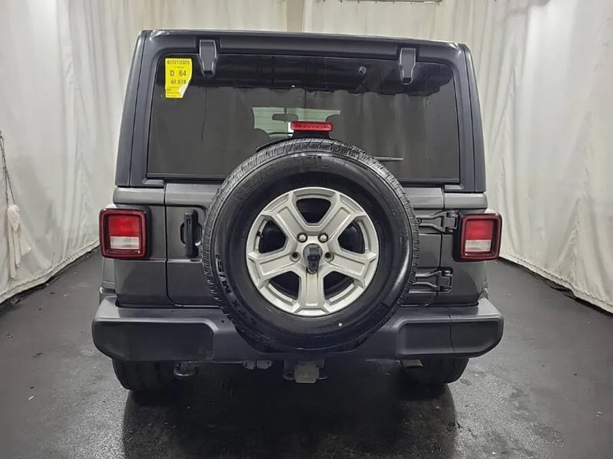 2022 Jeep Wrangler Unlimited Sport S photo 1