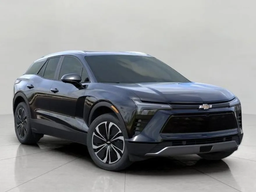 2025 Chevrolet Blazer EV photo 1