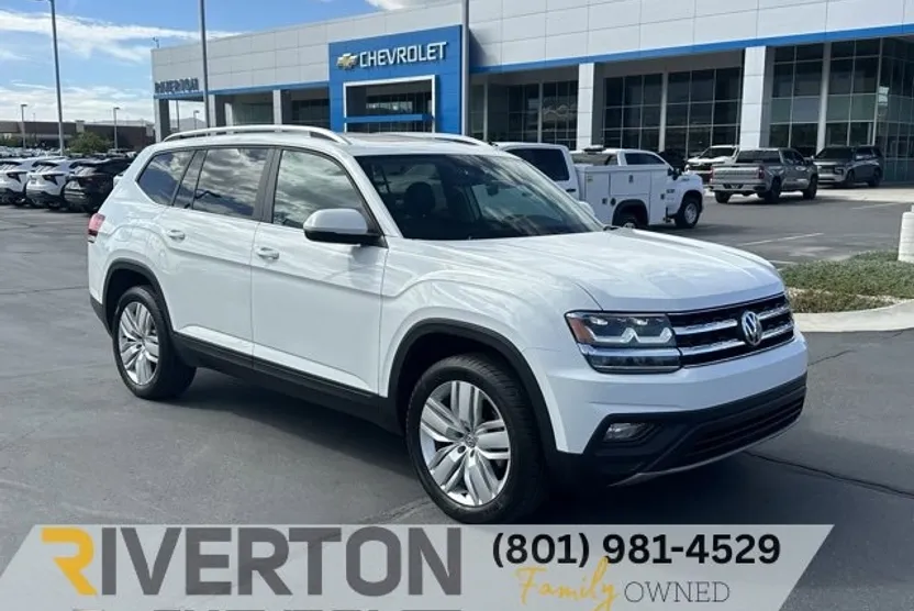 2019 Volkswagen Atlas SE photo 1