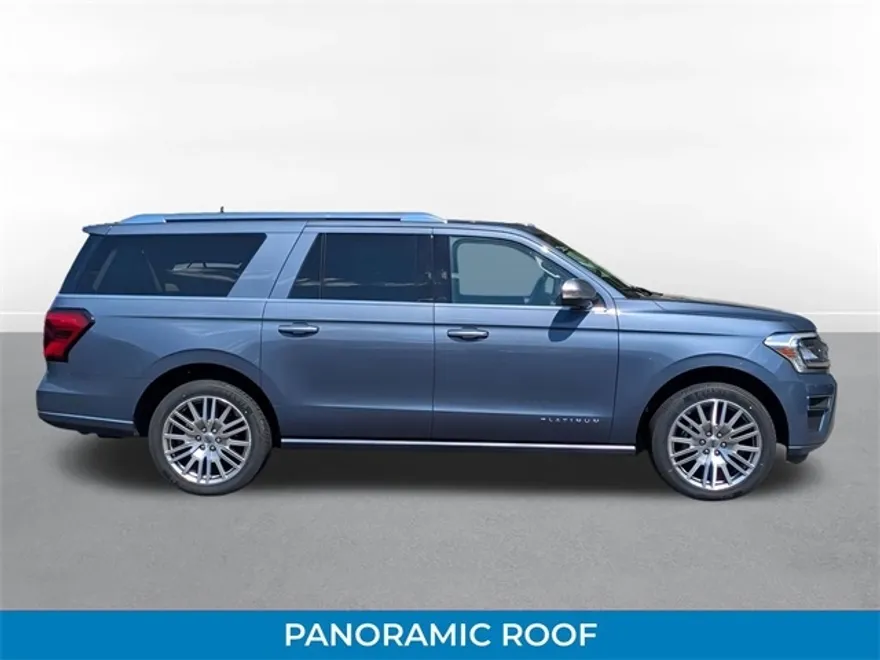 2022 Ford Expedition MAX Platinum photo 1
