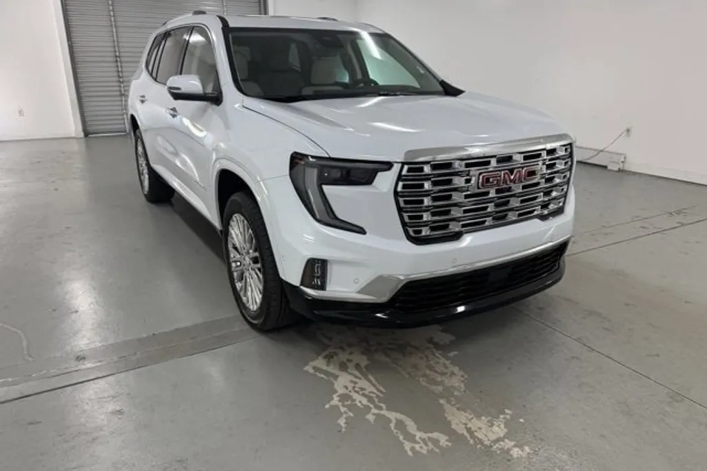 2026 Gmc Acadia Denali photo 1