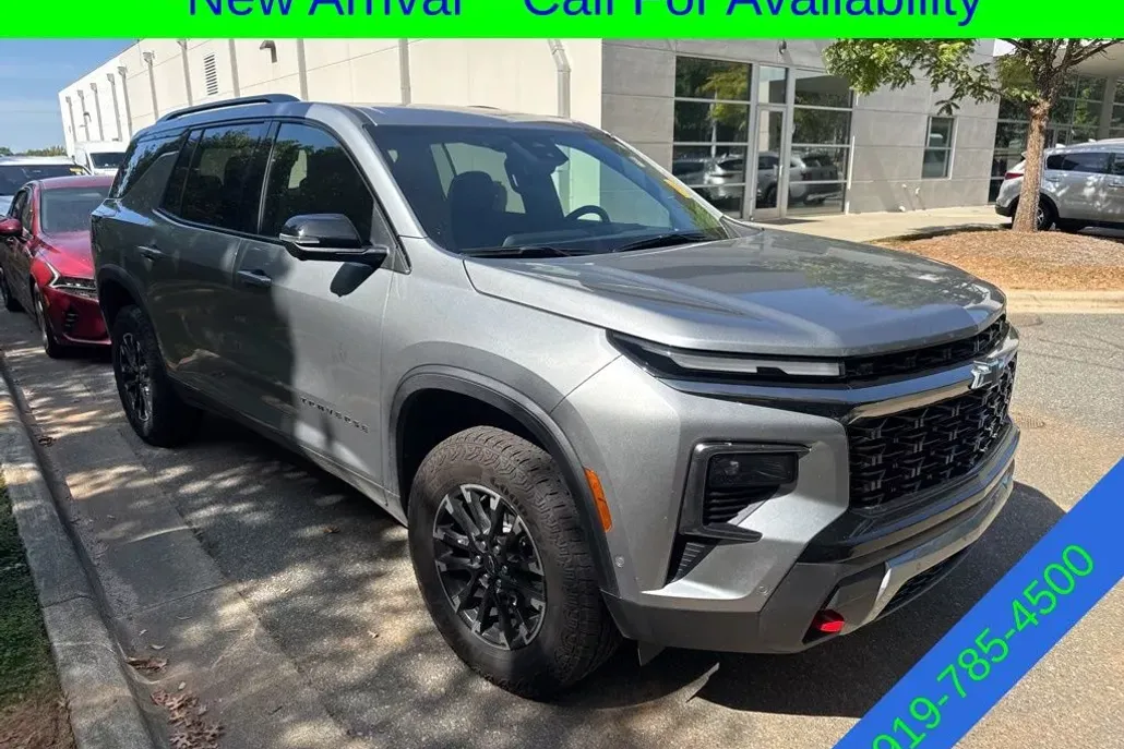 2024 Chevrolet Traverse Z71 photo 1
