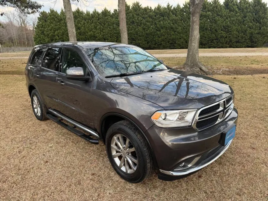 2017 Dodge Durango SXT photo 1
