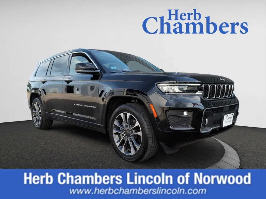 2023 Jeep Grand Cherokee Overland photo 1