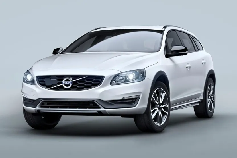 2018 Volvo V60 Cross Country T5 AWD photo 1