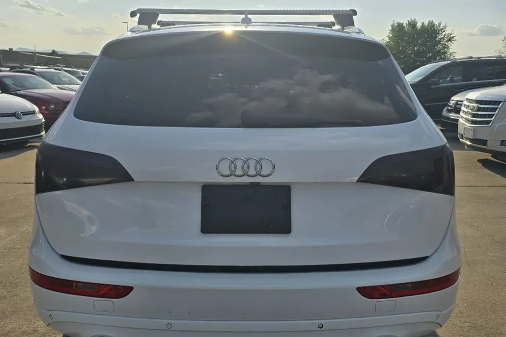 2016 Audi Q5 2.0T Premium Plus photo 1