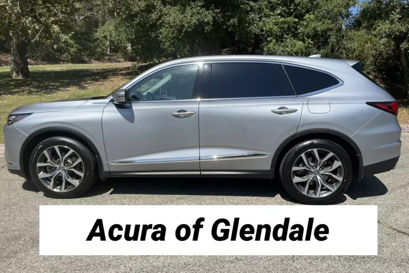2023 Acura MDX Technology photo 1